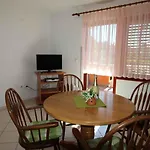 In Milcetici - Insel Krk 53301 Appartement