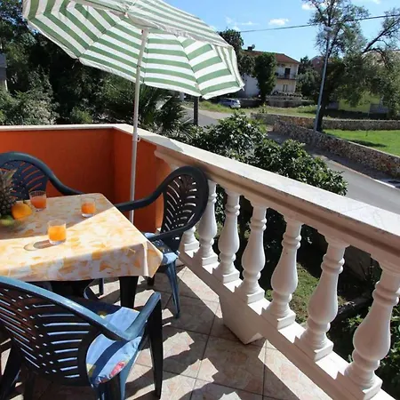 Apartment In Milcetici - Insel Krk 53301 *