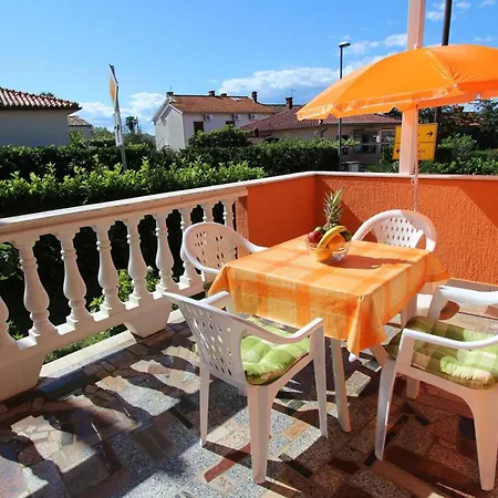 Apartment In Milcetici - Insel Krk 53301 *